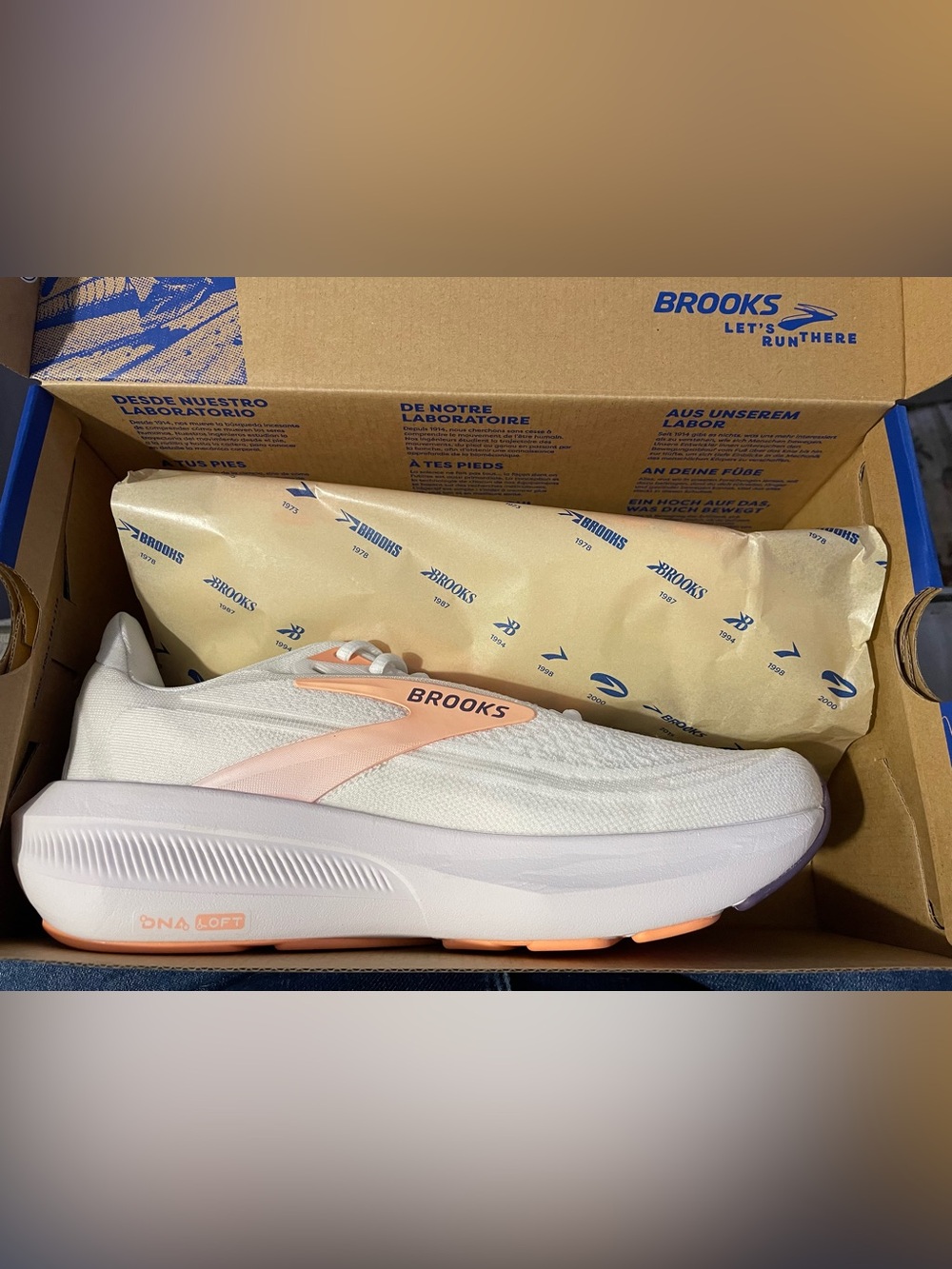 NEW Brooks Revel 9 White Cyber Peach Purple Women’s Running Walking Shoe Size 8 - Picture 4 of 10
